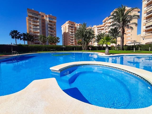 1 makuuhuone Huoneisto myytävänä paikassa La Manga del Mar Menor mukana uima-altaan - 135 000 € (Ref: 9843433)
