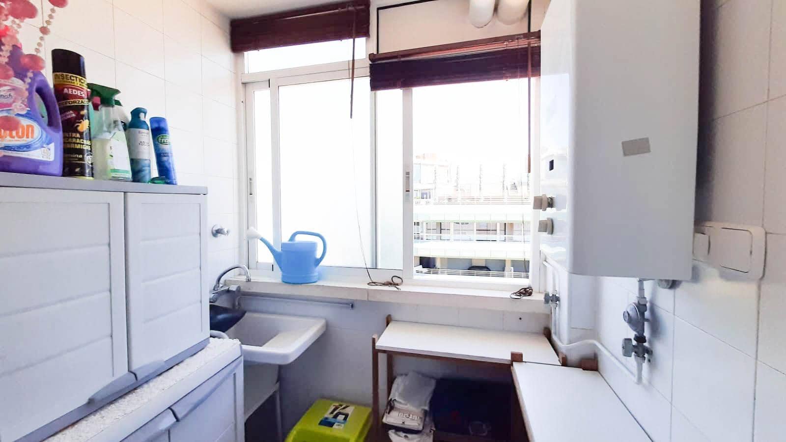 2 chambre Appartement à vendre à La Manga del Mar Menor avec piscine - 215 000 € (Ref: 9855526)