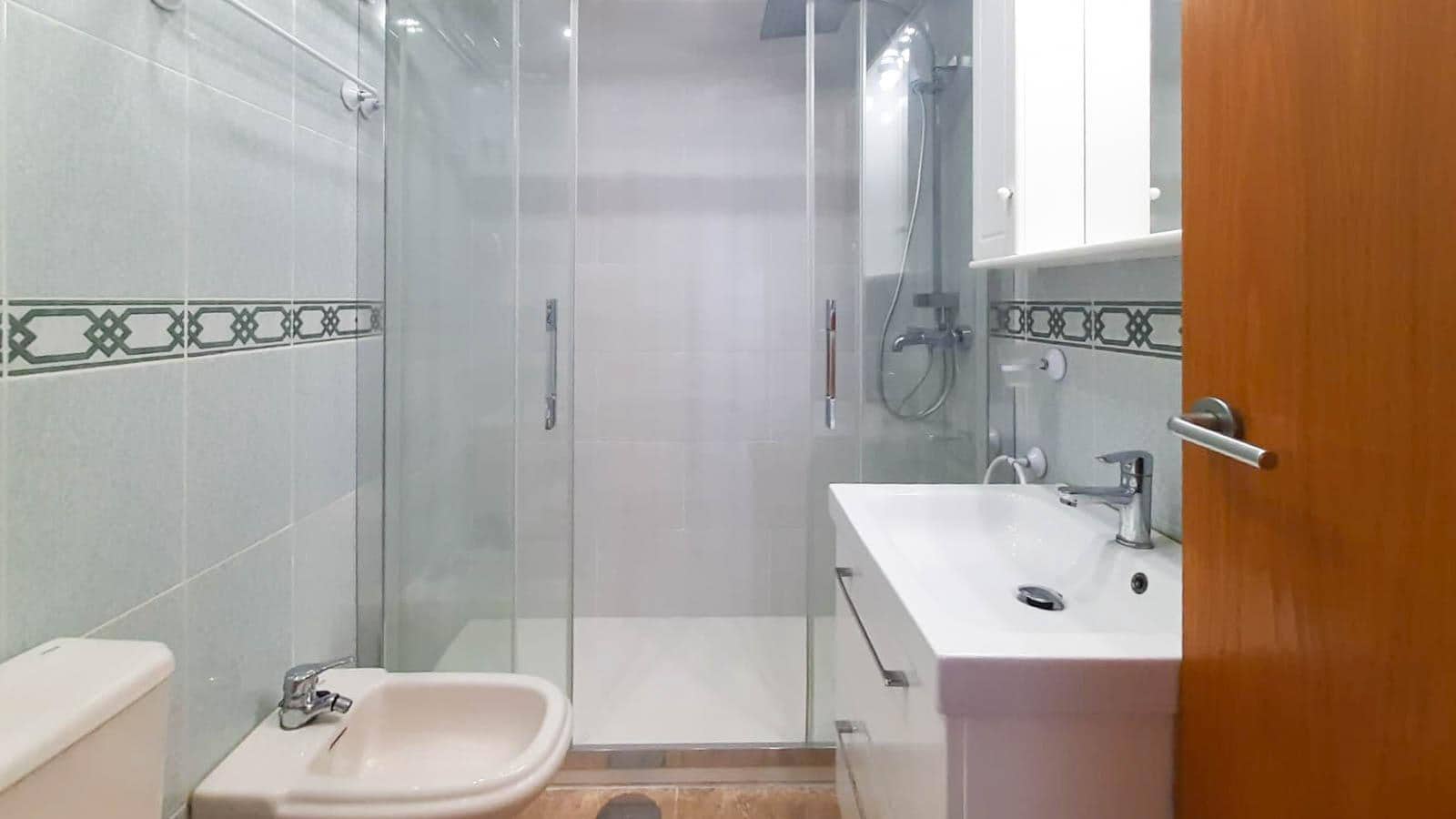 2 chambre Appartement à vendre à La Manga del Mar Menor avec piscine - 215 000 € (Ref: 9855526)