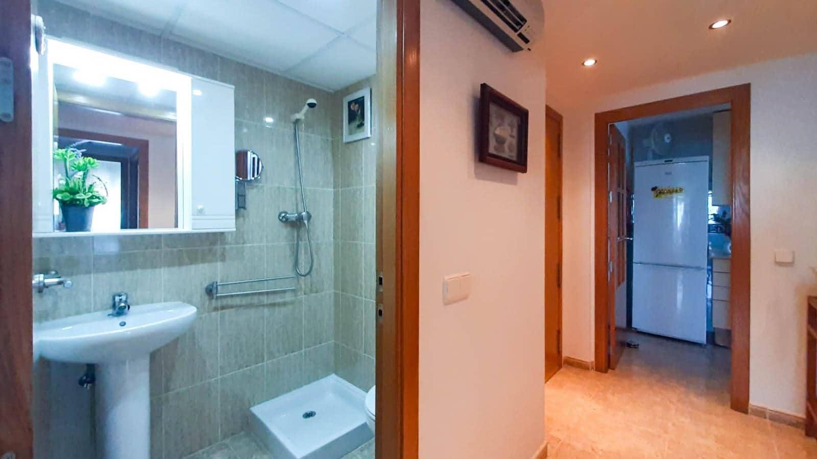 2 chambre Appartement à vendre à La Manga del Mar Menor avec piscine - 215 000 € (Ref: 9855526)