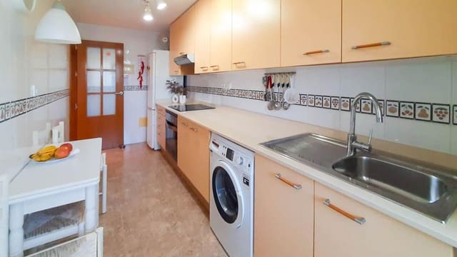 2 chambre Appartement à vendre à La Manga del Mar Menor avec piscine - 215 000 € (Ref: 9855526)
