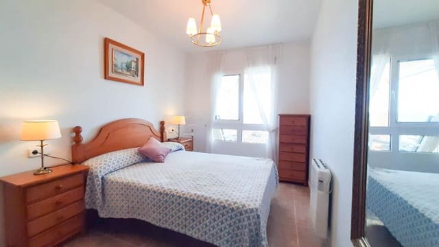 2 quarto Apartamento para venda em La Manga del Mar Menor com piscina - 215 000 € (Ref: 9855526)