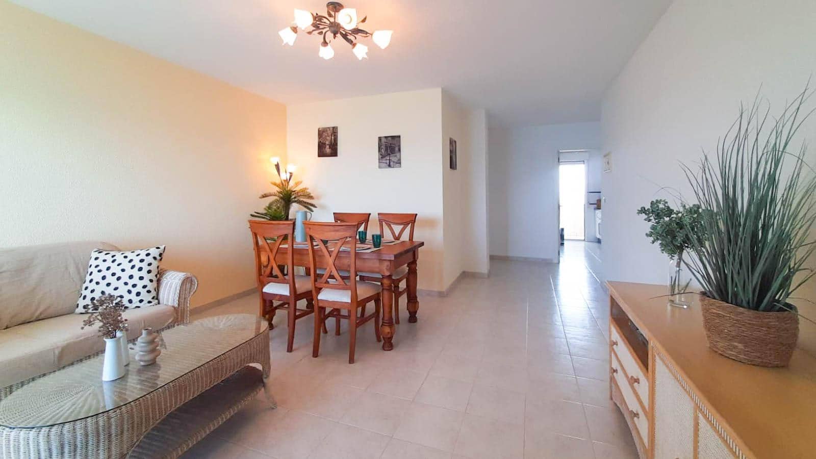 2 soveværelse Lejlighed til salg i La Manga del Mar Menor med swimmingpool - € 198.000 (Ref: 9892416)