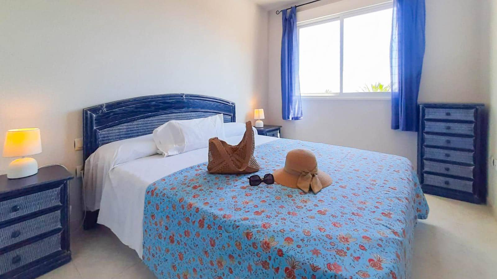 2 soveværelse Lejlighed til salg i La Manga del Mar Menor med swimmingpool - € 198.000 (Ref: 9892416)