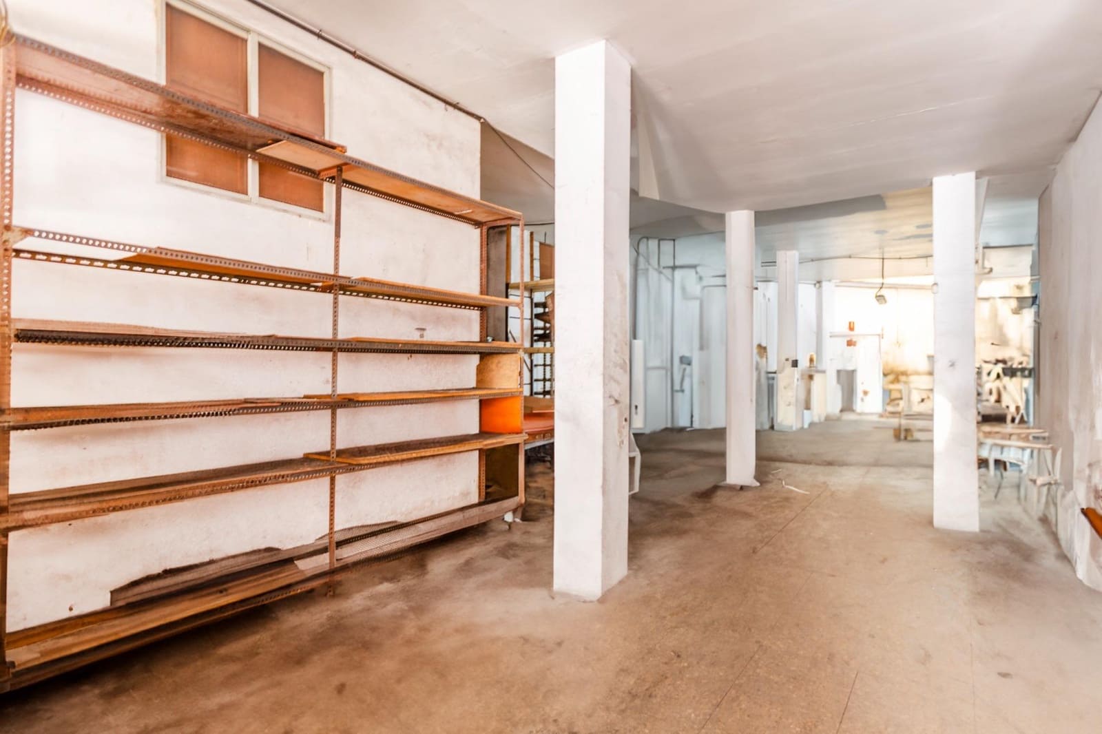 Kommersiell till salu i Gandia - 249 000 € (Ref: 8597347)