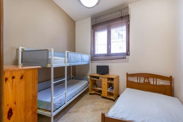 Casa de 2 habitaciones en Pla de Corrals, Simat de la Valldigna en venta con piscina - 290.000 € (Ref: 8670465)