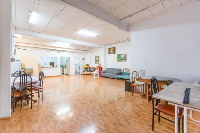 Erhverv til salg i Alcàsser - € 189.000 (Ref: 9137085)
