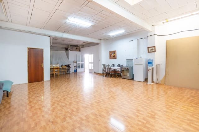 Commercial for sale in Alcàsser - € 189,000 (Ref: 9137085)