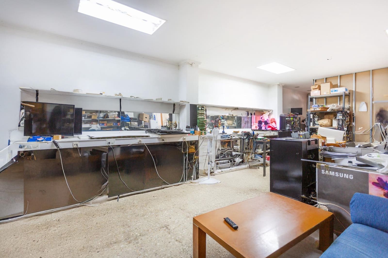 Erhverv til salg i Alcasser - € 189.000 (Ref: 9137085)