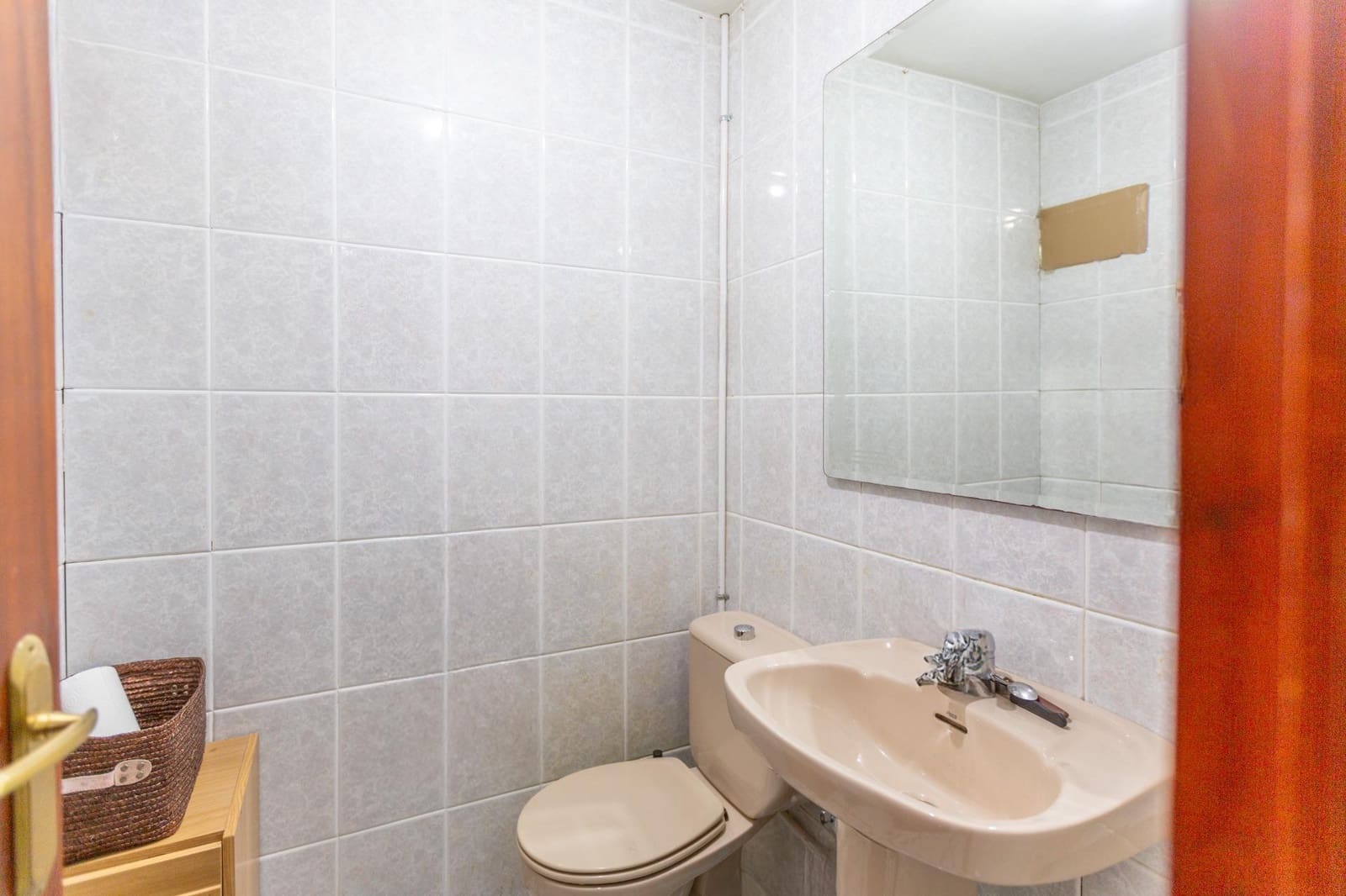 Erhverv til salg i Alcasser - € 189.000 (Ref: 9137085)