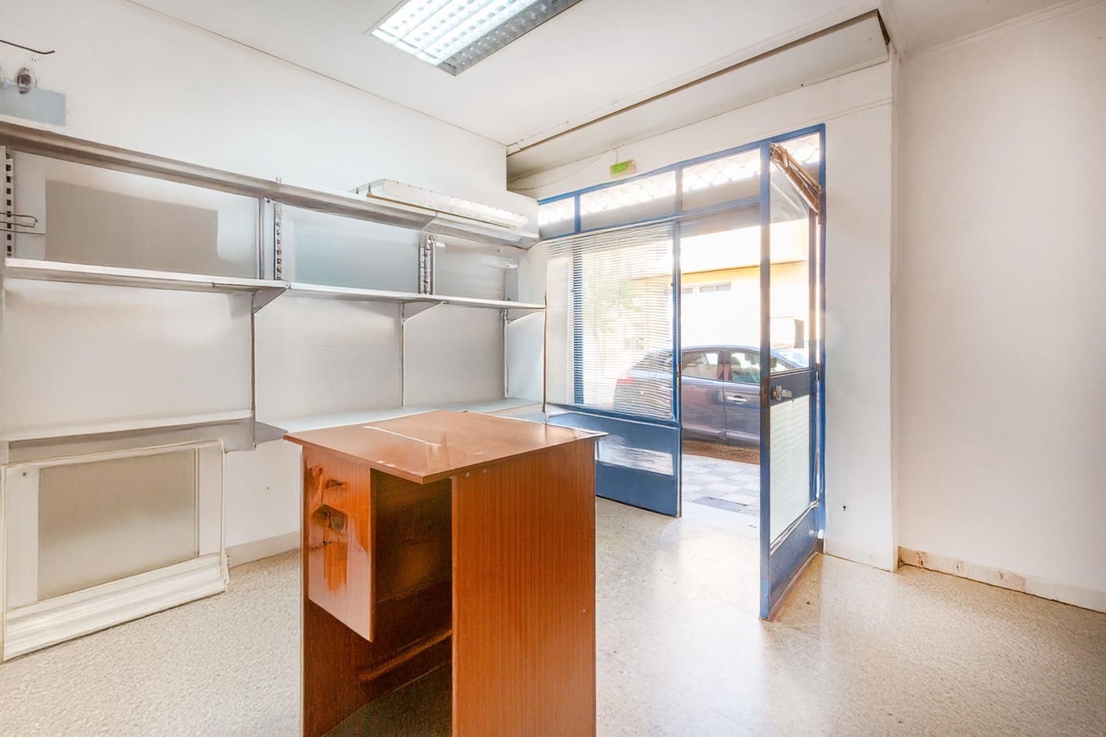 Erhverv til salg i Alcasser - € 189.000 (Ref: 9137085)