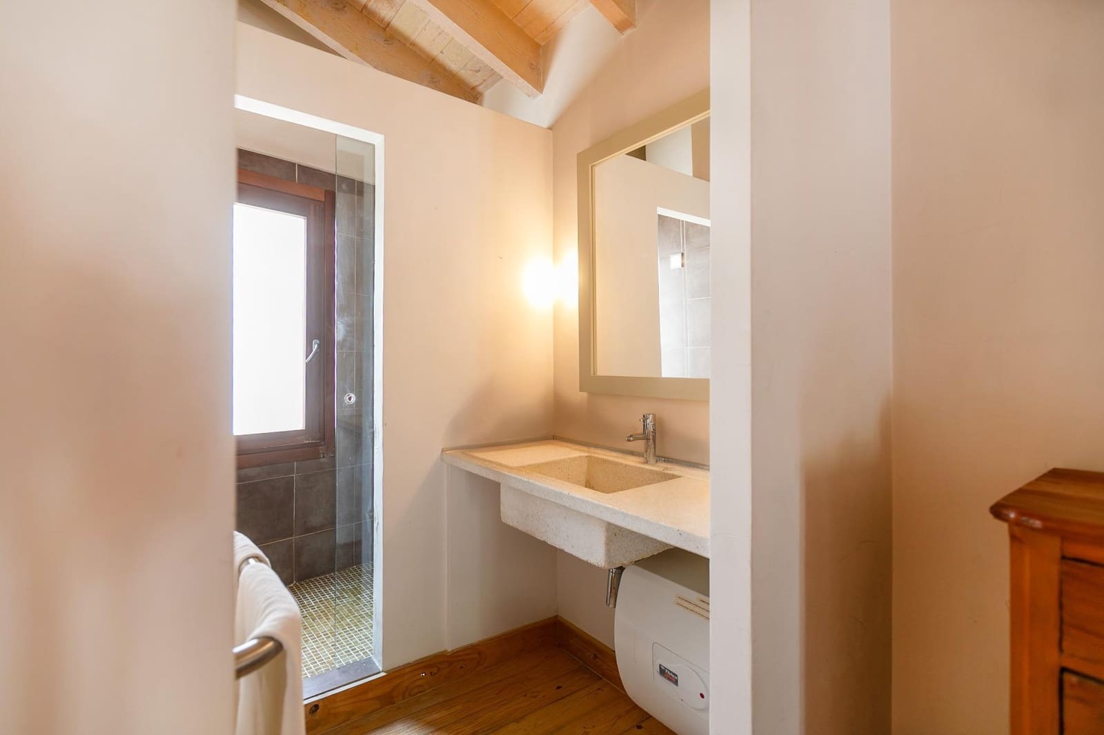 9 soveværelse Hotel til salg i Chulilla med swimmingpool - € 999.000 (Ref: 9159445)