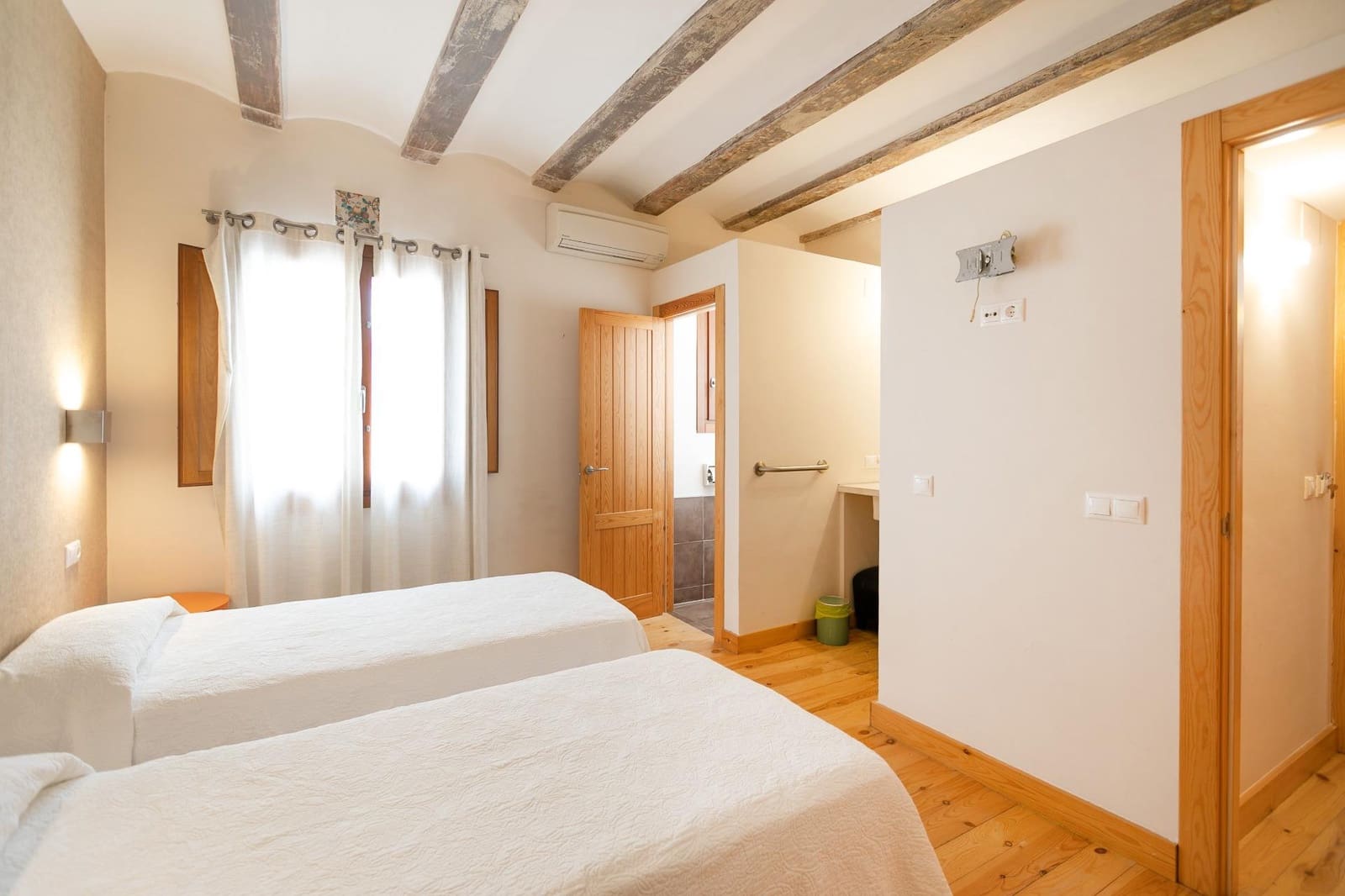 9 soveværelse Hotel til salg i Chulilla med swimmingpool - € 999.000 (Ref: 9159445)