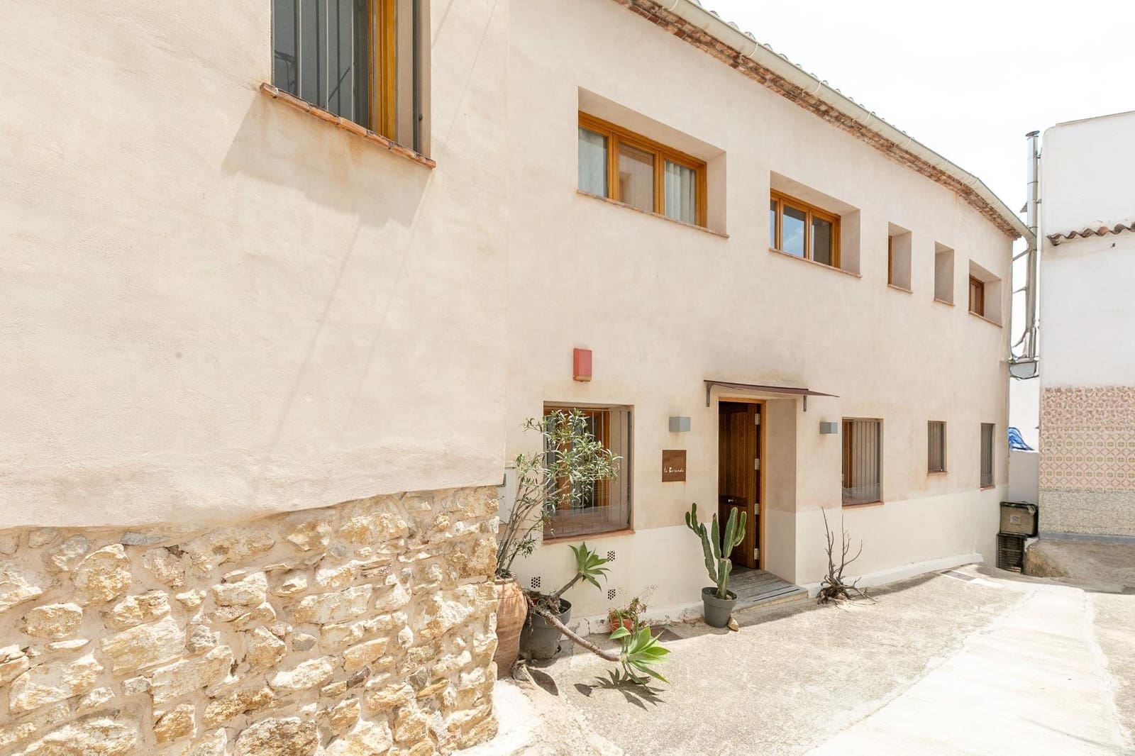 9 soveværelse Hotel til salg i Chulilla med swimmingpool - € 999.000 (Ref: 9159445)