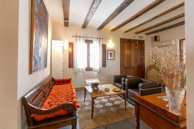 9 soverom Hotell til salgs i Chulilla med svømmebasseng - € 999 000 (Ref: 9159445)