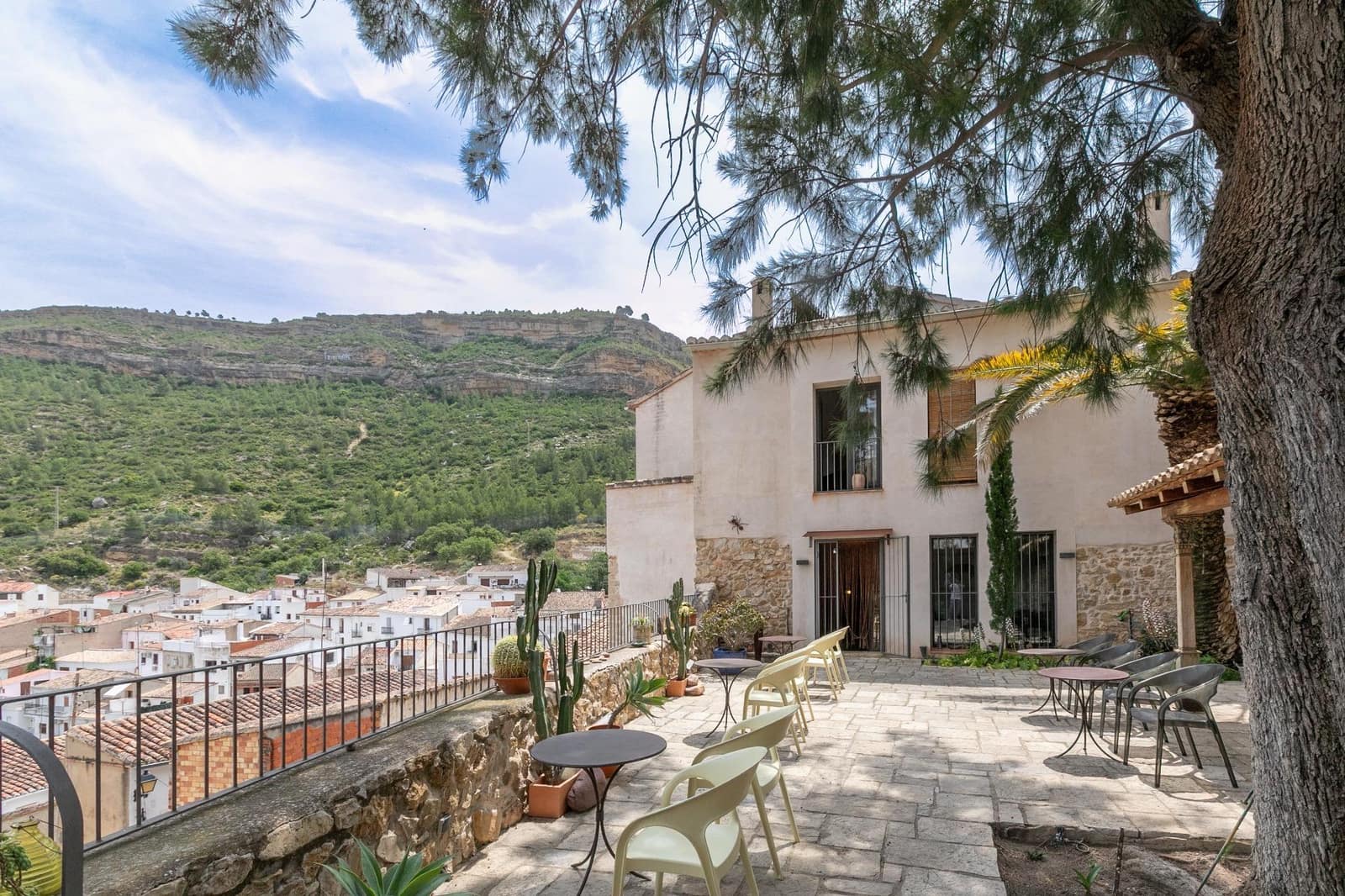 9 soveværelse Hotel til salg i Chulilla med swimmingpool - € 999.000 (Ref: 9159445)