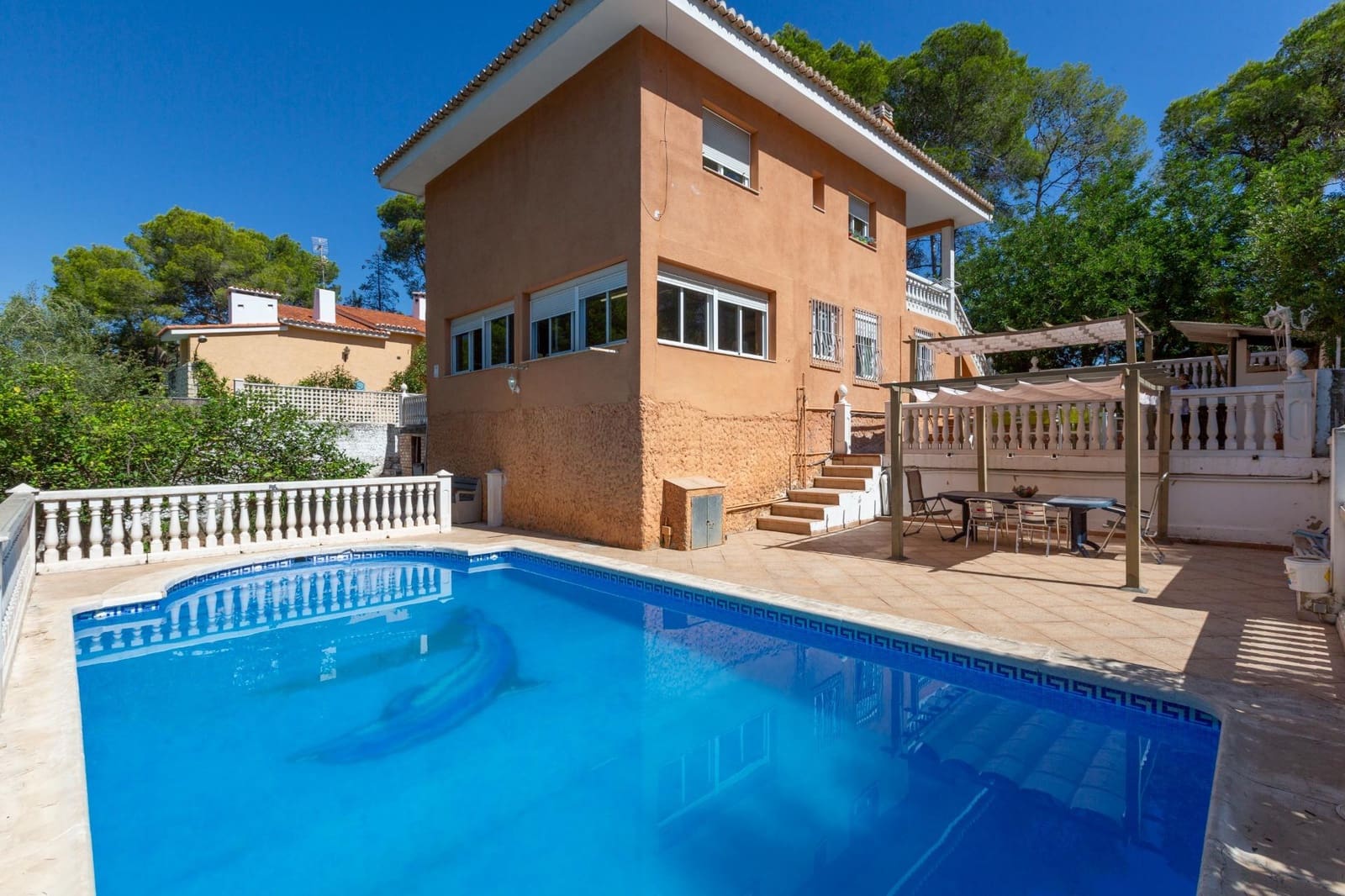 6 soverom Villa til salgs i Alzira med svømmebasseng - € 370 000 (Ref: 9262597)