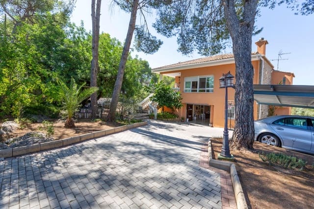 6 soverom Villa til salgs i Alzira med svømmebasseng - € 370 000 (Ref: 9262597)