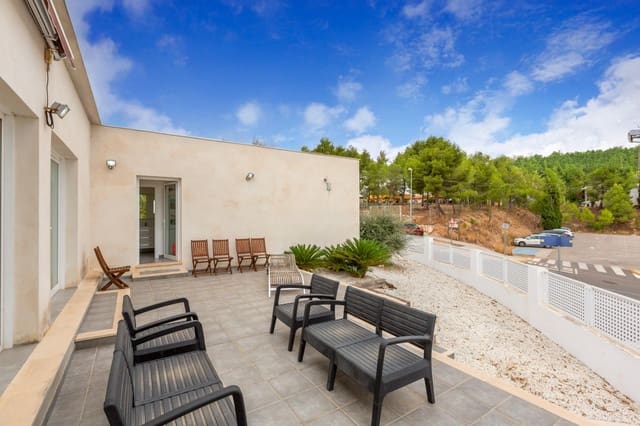 3 bedroom Villa for sale in Montroy - € 266,000 (Ref: 9395998)