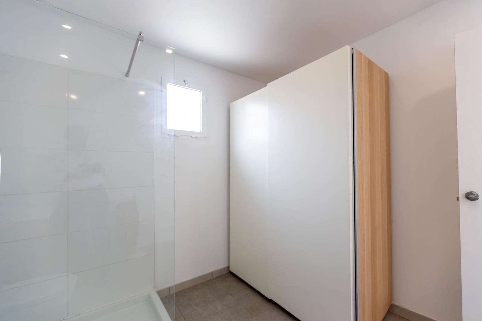 3 quarto Moradia para venda em Montroy - 180 000 € (Ref: 9395999)