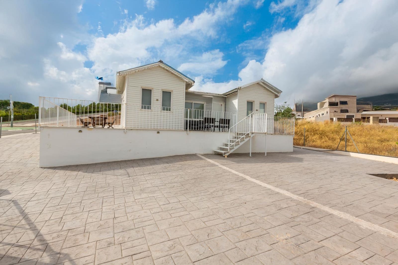 3 quarto Moradia para venda em Montroy - 180 000 € (Ref: 9395999)