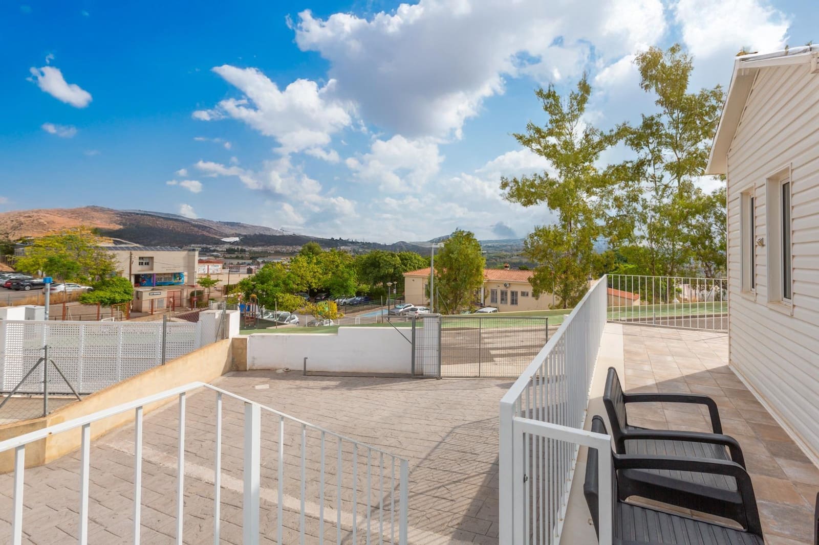 3 quarto Moradia para venda em Montroy - 180 000 € (Ref: 9395999)