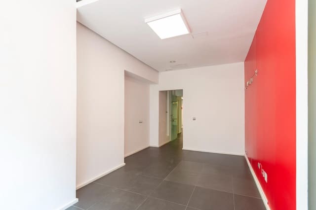 Commercieel te huur in Russafa, Valencia stad - € 3.500 (Ref: 9401054)