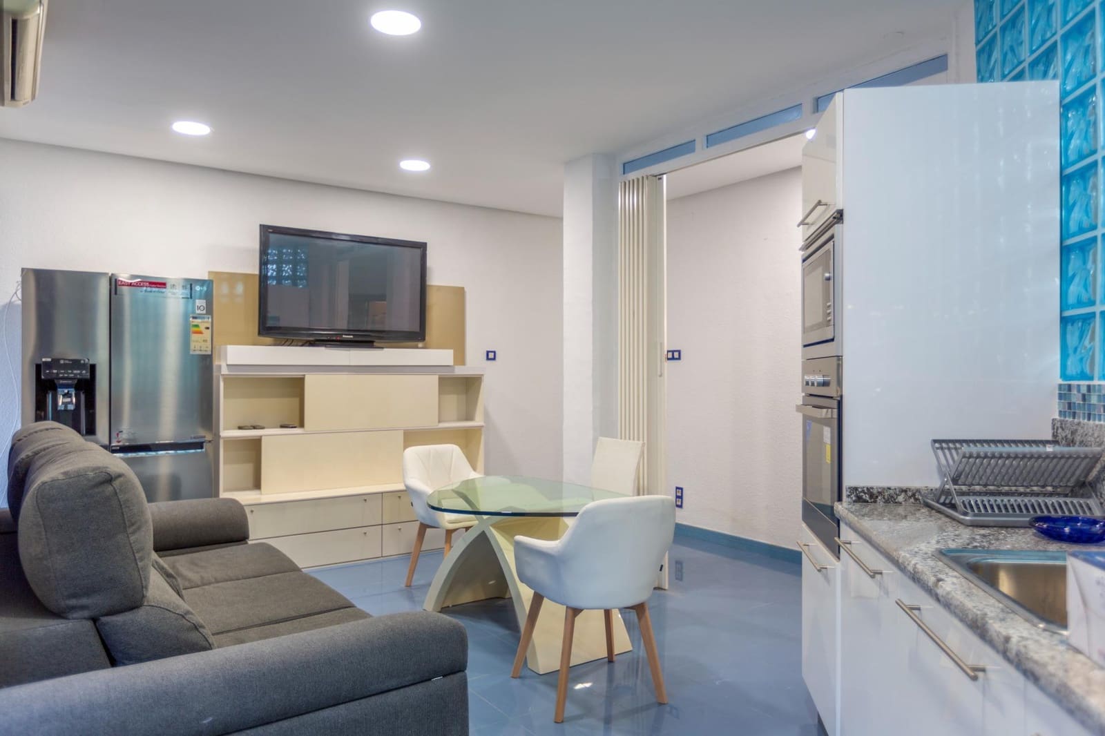 3 sypialnia Mieszkanie do wynajęcia w Miasto Walencja - 2 200 € (Ref: 9414101)