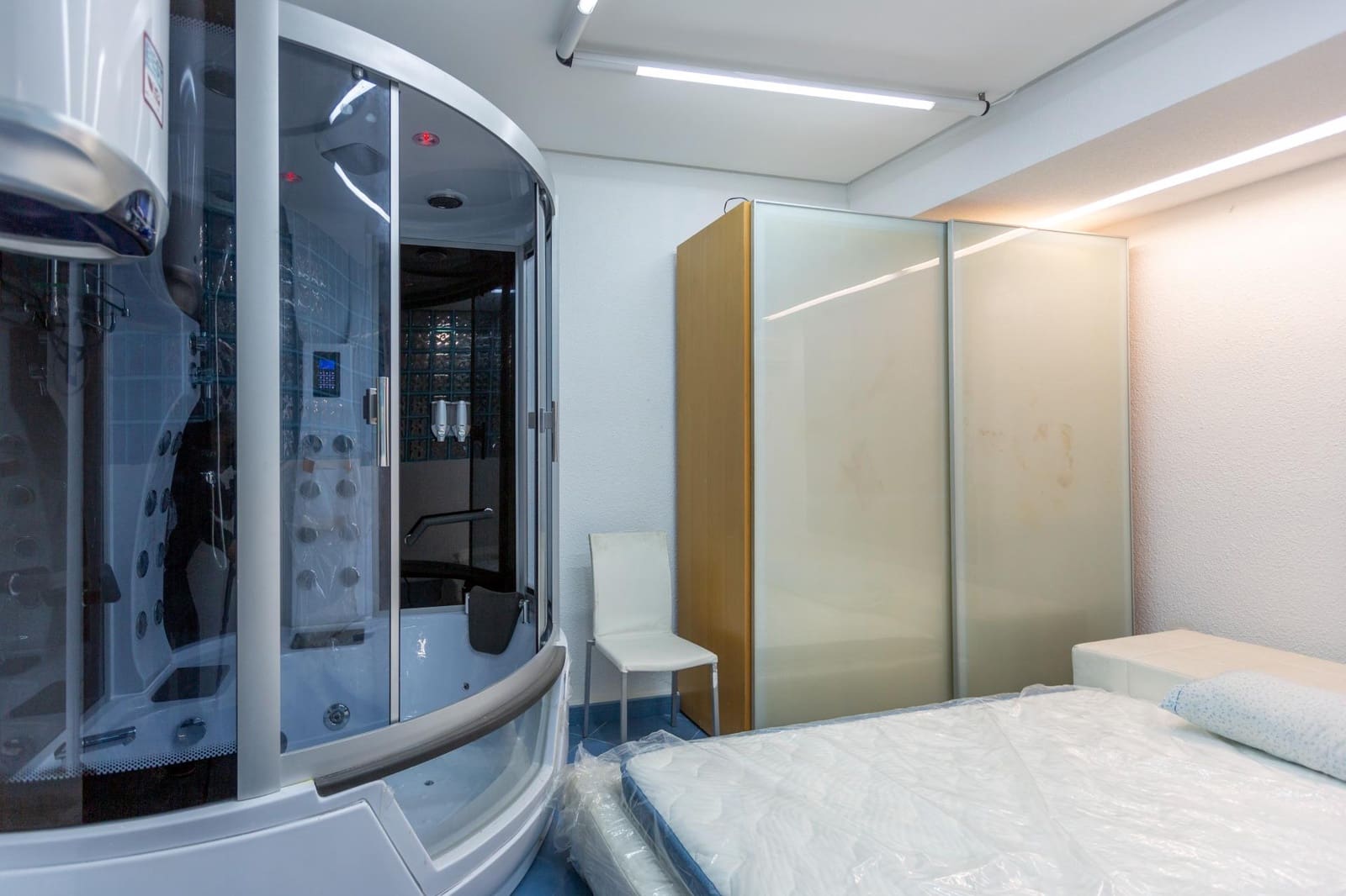 3 sypialnia Mieszkanie do wynajęcia w Miasto Walencja - 2 200 € (Ref: 9414101)