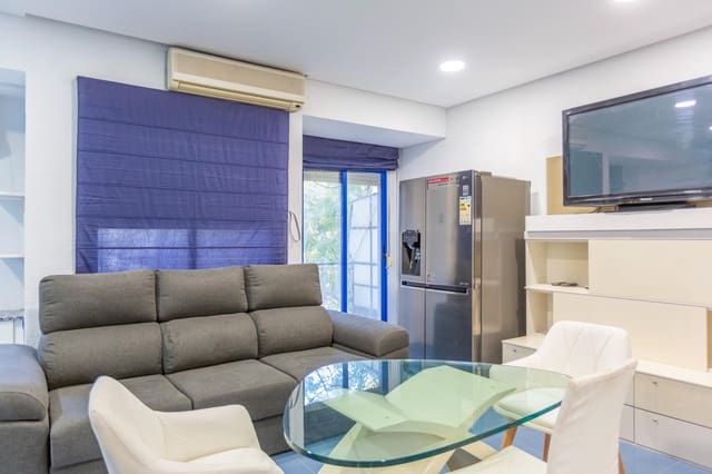 3 sovrum Lägenhet att hyra i Russafa, Valencia stad - 2 200 € (Ref: 9414101)