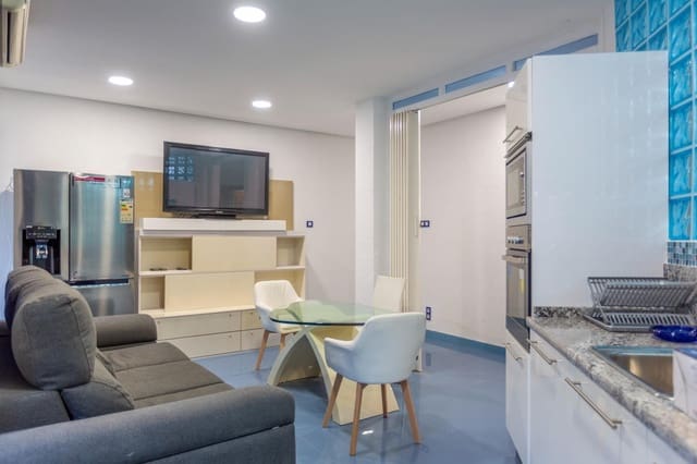 3 sovrum Lägenhet att hyra i Russafa, Valencia stad - 2 200 € (Ref: 9414101)