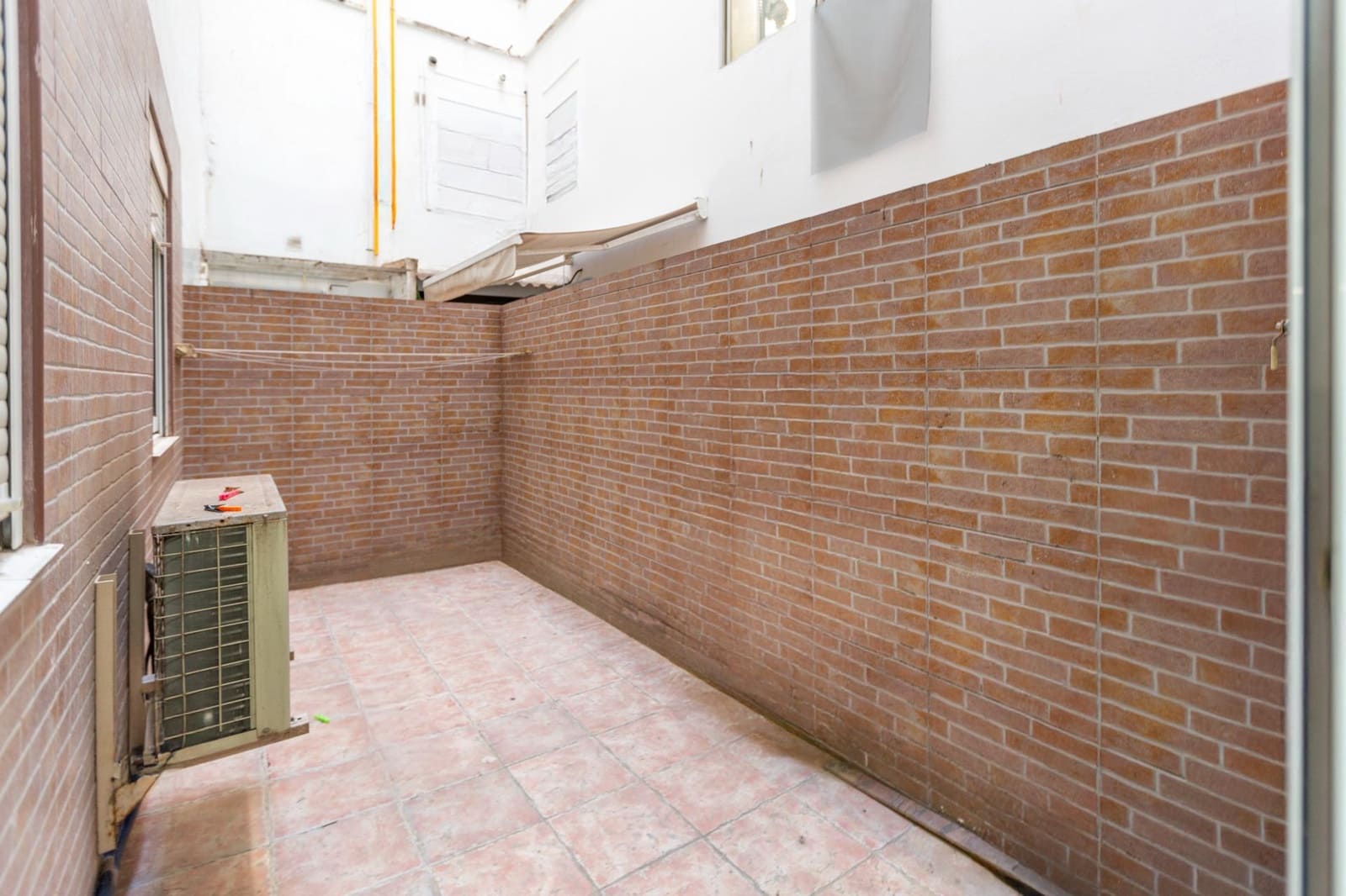 3 soverom Leilighet til leie i Valencia by - € 1 800 (Ref: 9414102)