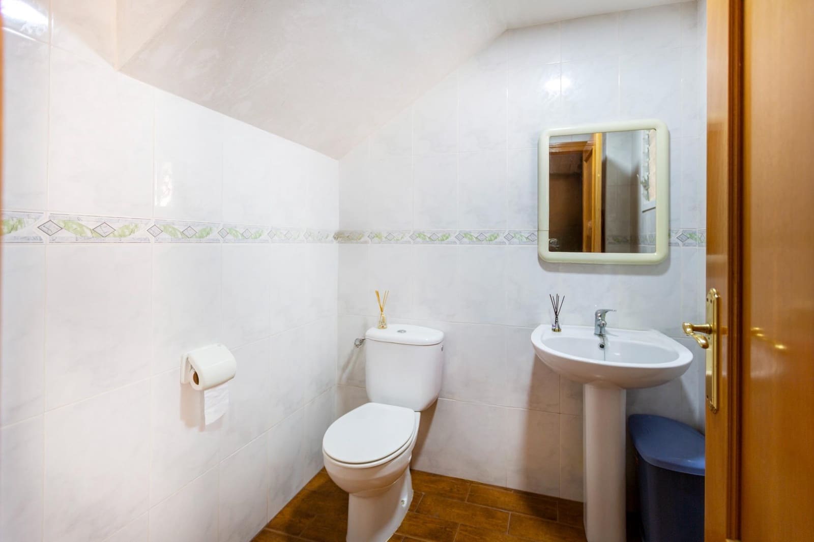 4 Zimmer Haus zu verkaufen in Manuel mit Garage - 280.000 € (Ref: 9414104)