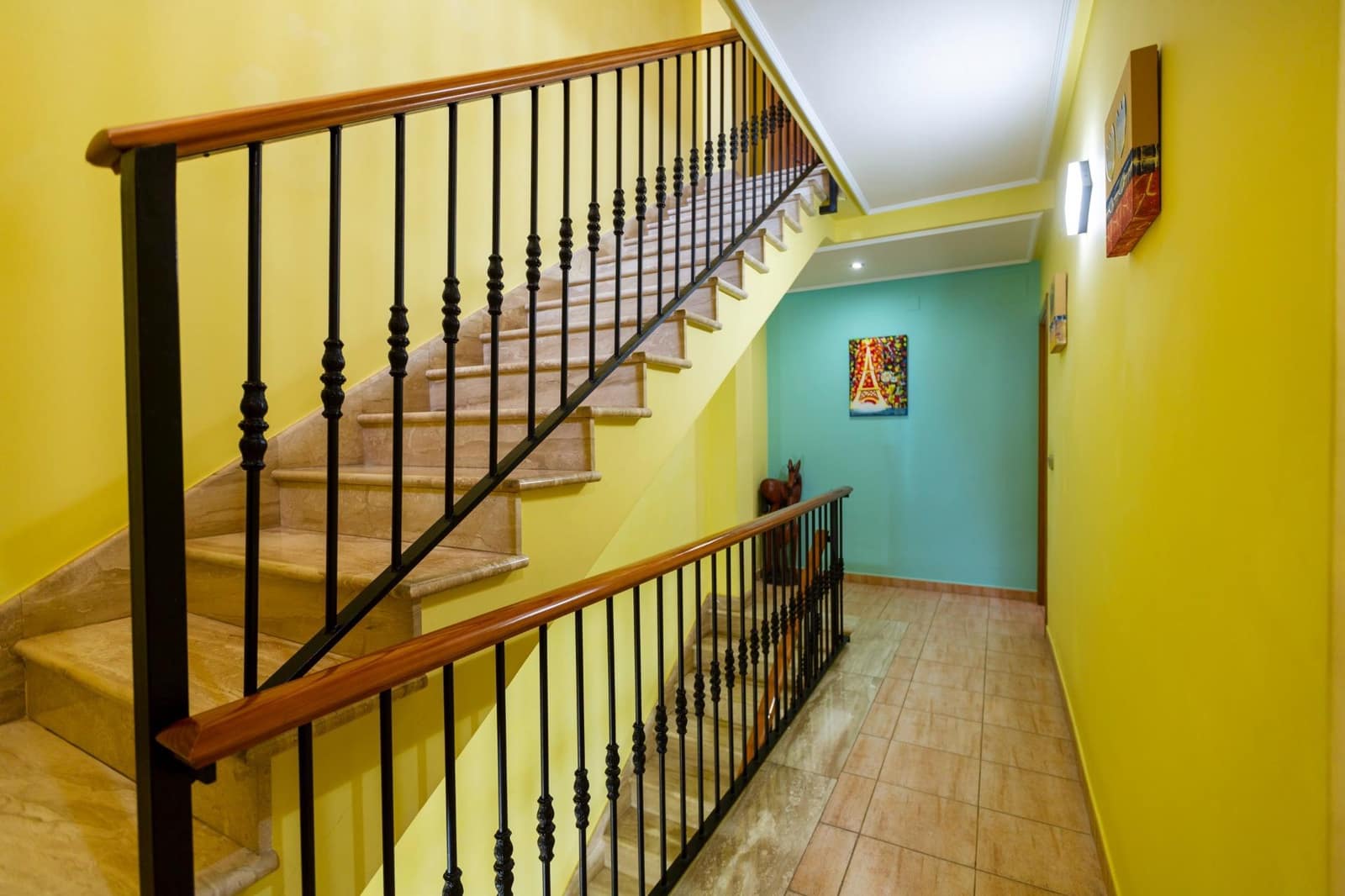 4 Zimmer Haus zu verkaufen in Manuel mit Garage - 280.000 € (Ref: 9414104)