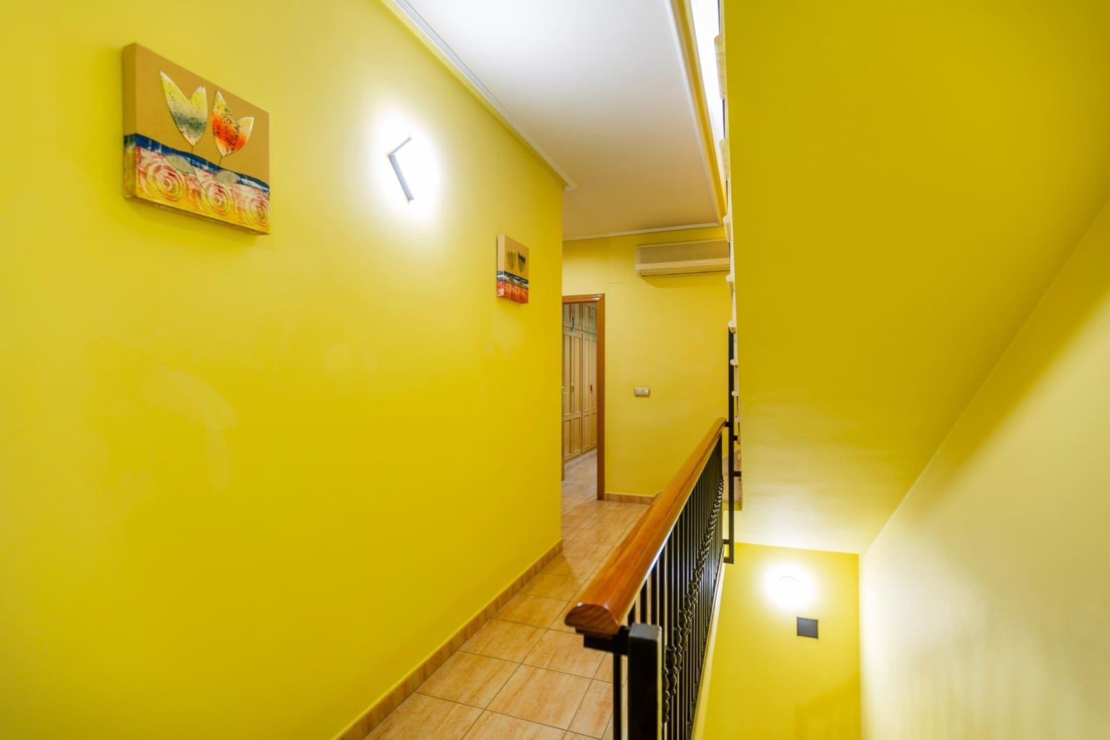 4 Zimmer Haus zu verkaufen in Manuel mit Garage - 280.000 € (Ref: 9414104)