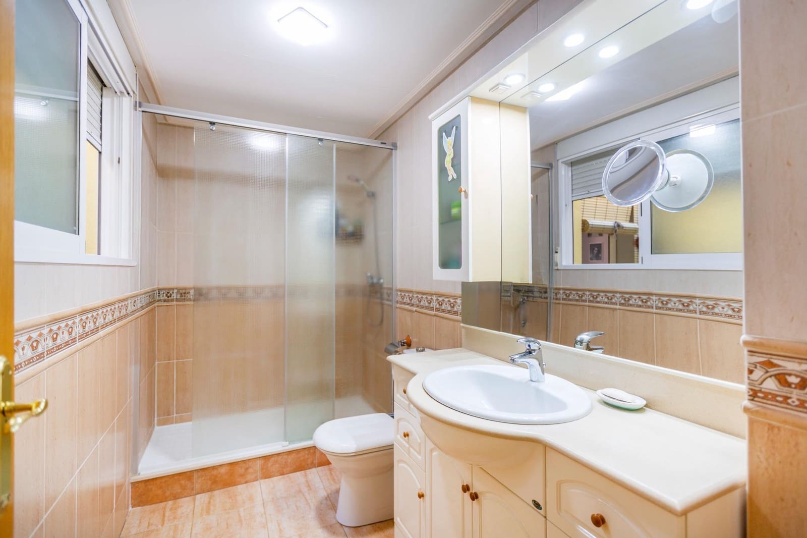 4 Zimmer Haus zu verkaufen in Manuel mit Garage - 280.000 € (Ref: 9414104)