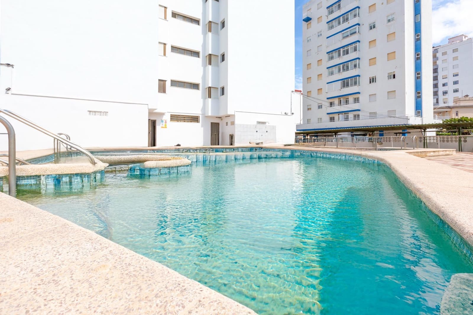 3 sypialnia Mieszkanie na sprzedaż w Tavernes de la Valldigna z basenem garażem - 189 000 € (Ref: 9415931)