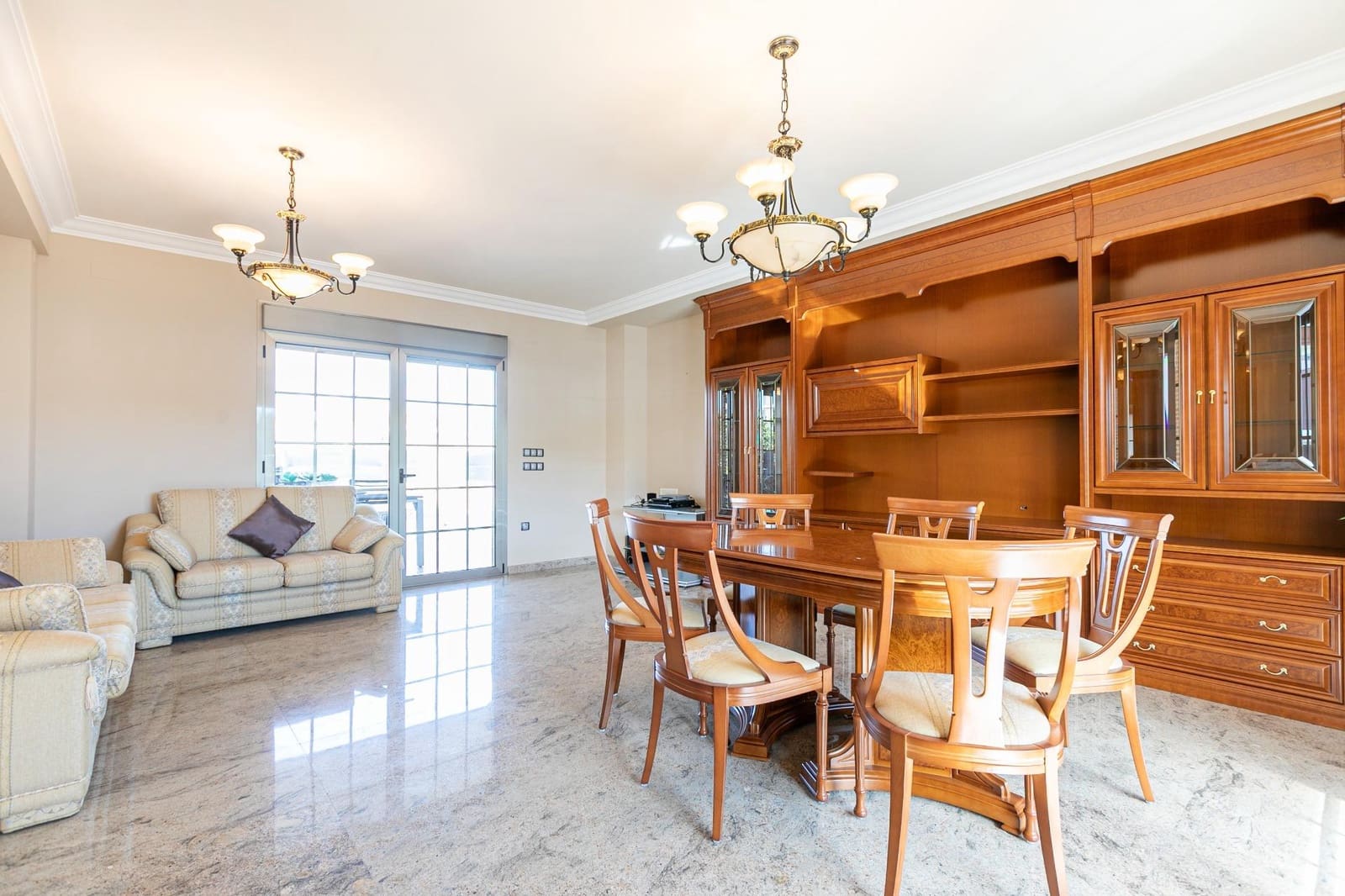 5 sovrum Villa till salu i Gandia med pool - 700 000 € (Ref: 9422448)