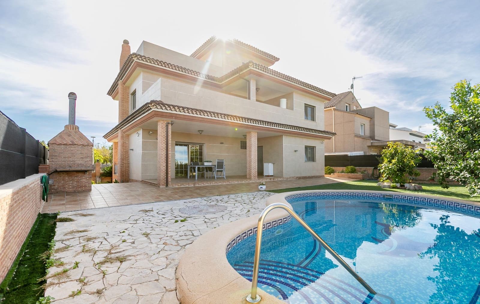5 sovrum Villa till salu i Gandia med pool - 700 000 € (Ref: 9422448)