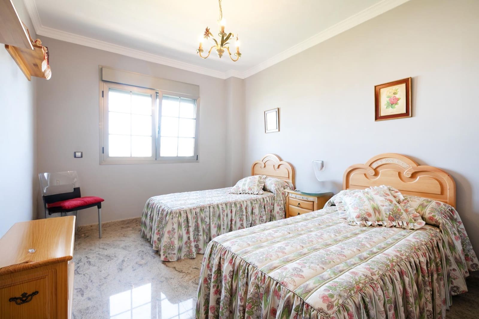 5 sovrum Villa till salu i Gandia med pool - 700 000 € (Ref: 9422448)