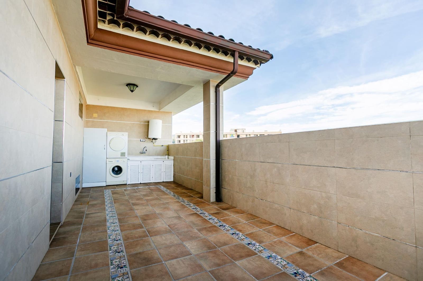 5 sovrum Villa till salu i Gandia med pool - 700 000 € (Ref: 9422448)