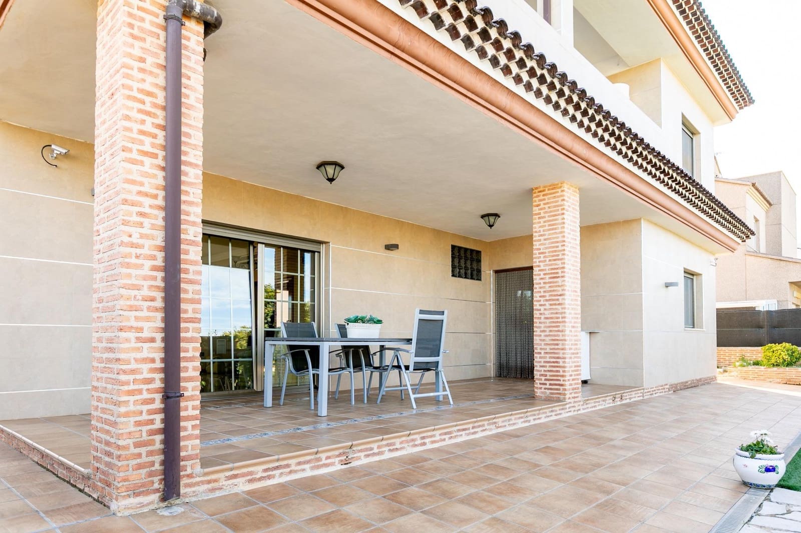 5 sovrum Villa till salu i Gandia med pool - 700 000 € (Ref: 9422448)