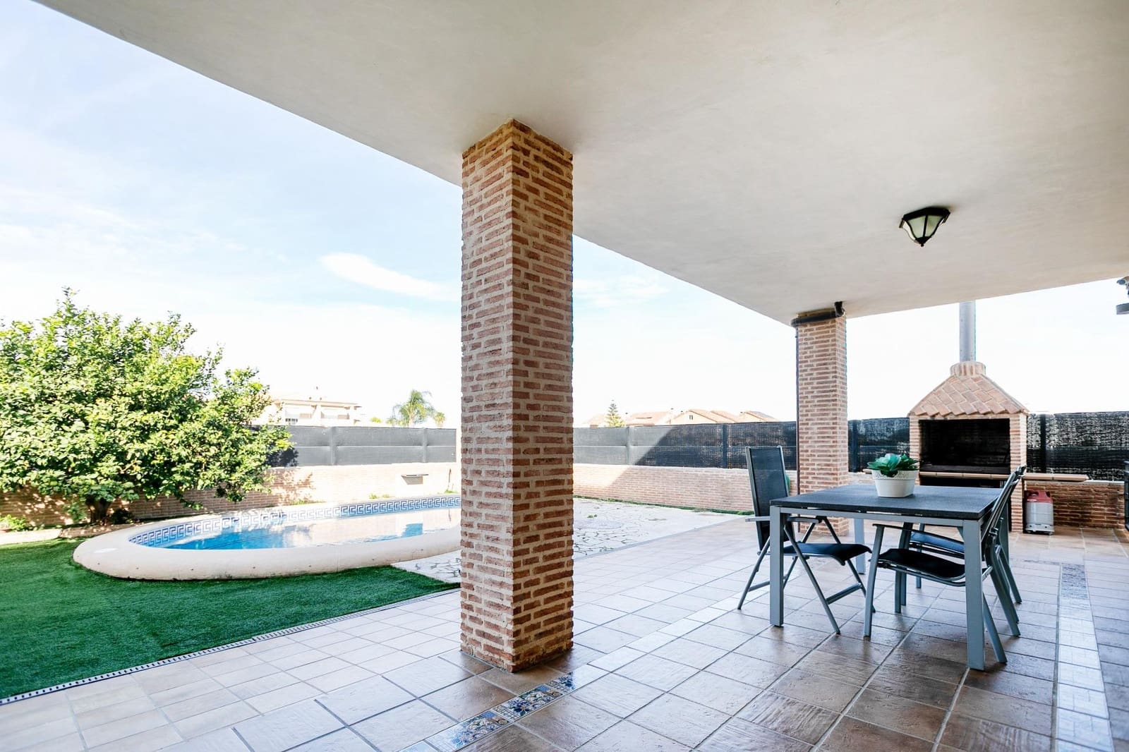 5 sovrum Villa till salu i Gandia med pool - 700 000 € (Ref: 9422448)