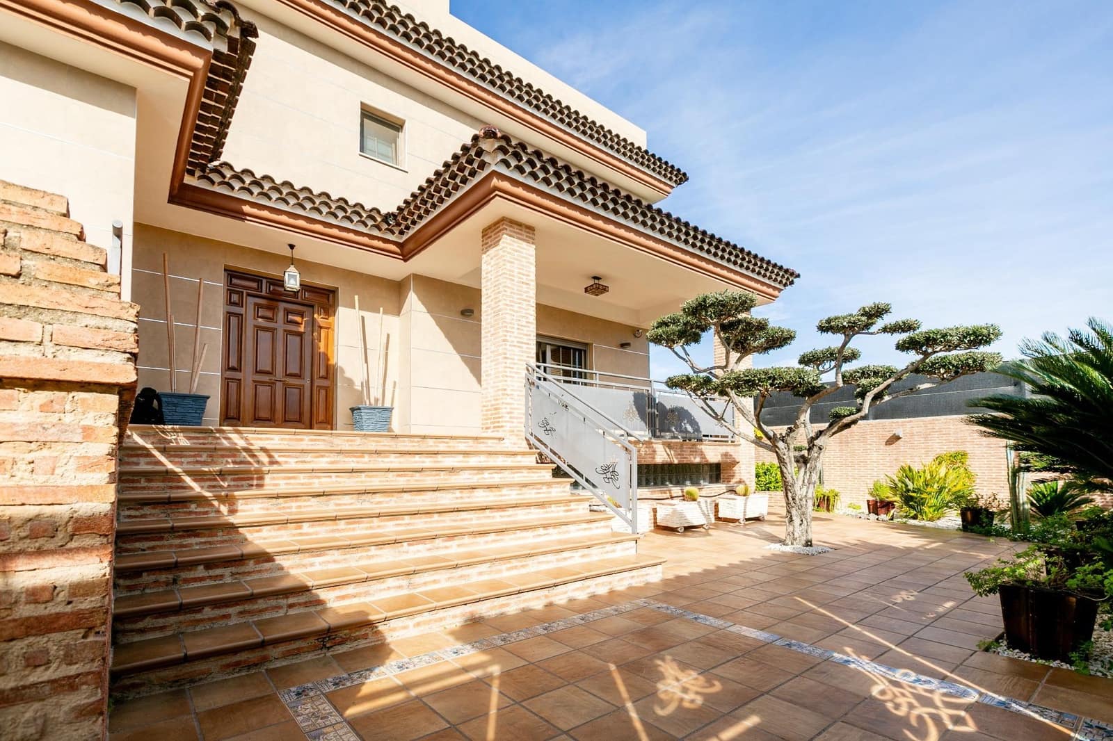 5 sovrum Villa till salu i Gandia med pool - 700 000 € (Ref: 9422448)