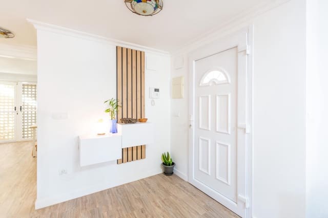 4 Zimmer Reihenhaus zu verkaufen in Godelleta mit Pool - 289.000 € (Ref: 9422450)