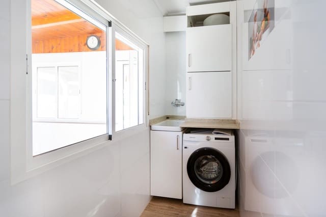 4 Zimmer Reihenhaus zu verkaufen in Godelleta mit Pool - 289.000 € (Ref: 9422450)