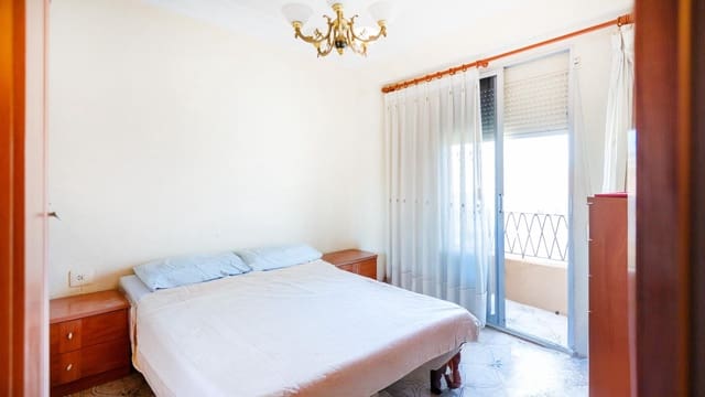 2 soveværelse Lejlighed til salg i Cabanyal-Canyamelar, Valencia by - € 189.000 (Ref: 9440139)