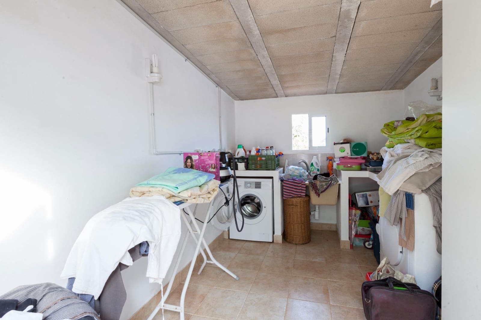 3 bedroom Villa for sale in Rafelguaraf - € 155,000 (Ref: 9491452)