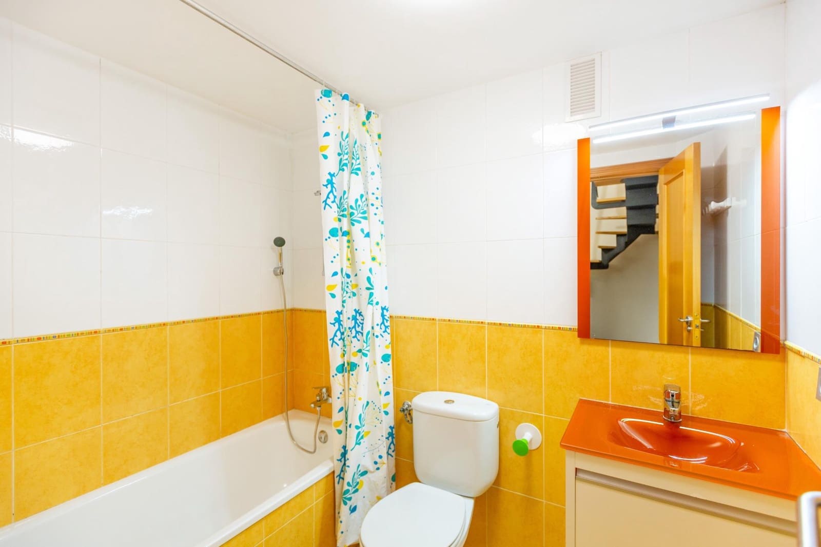 4 slaapkamer Rijtjeshuis te koop in Massalfassar met zwembad - € 329.000 (Ref: 9491453)