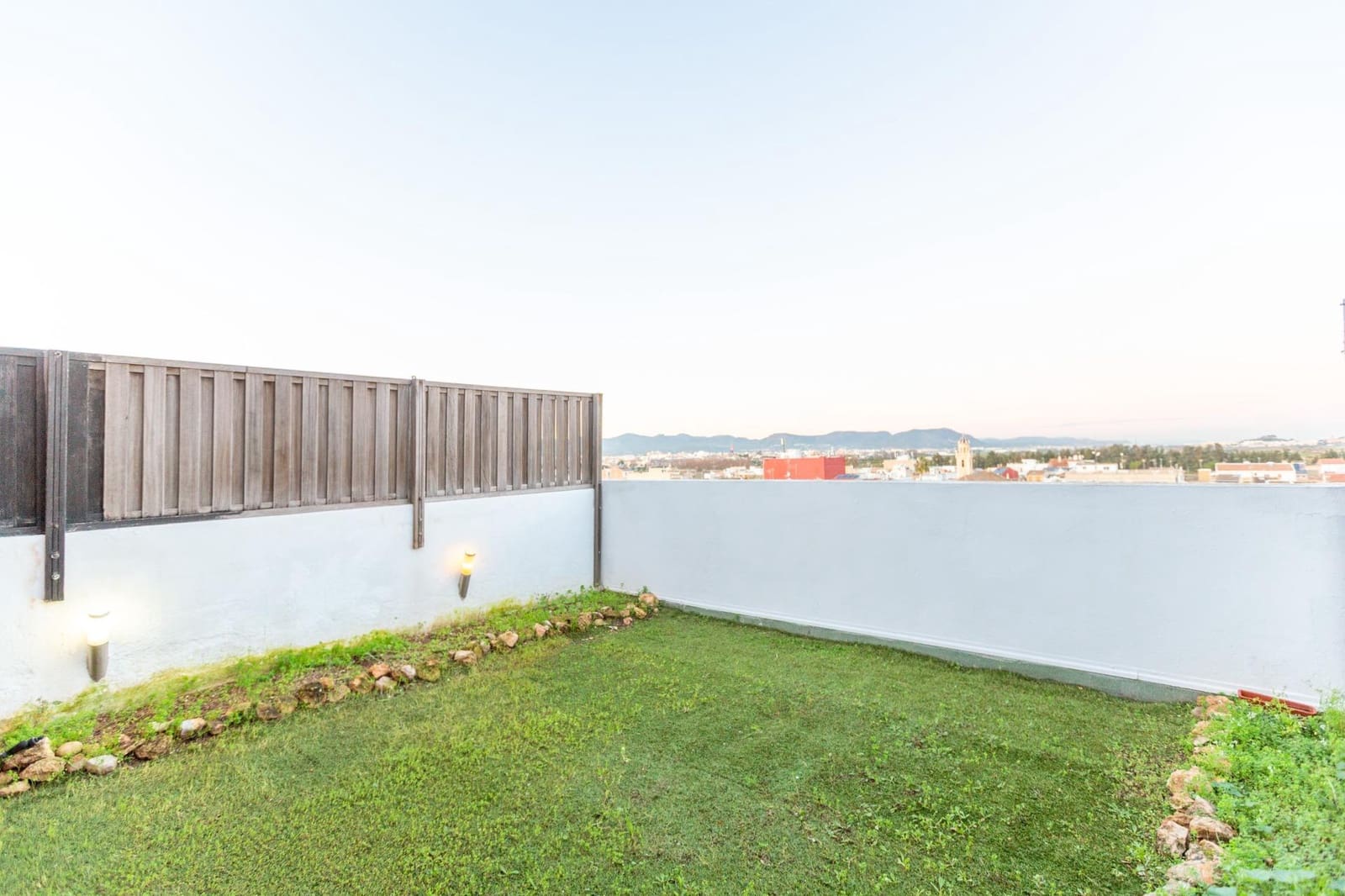 4 slaapkamer Rijtjeshuis te koop in Massalfassar met zwembad - € 329.000 (Ref: 9491453)